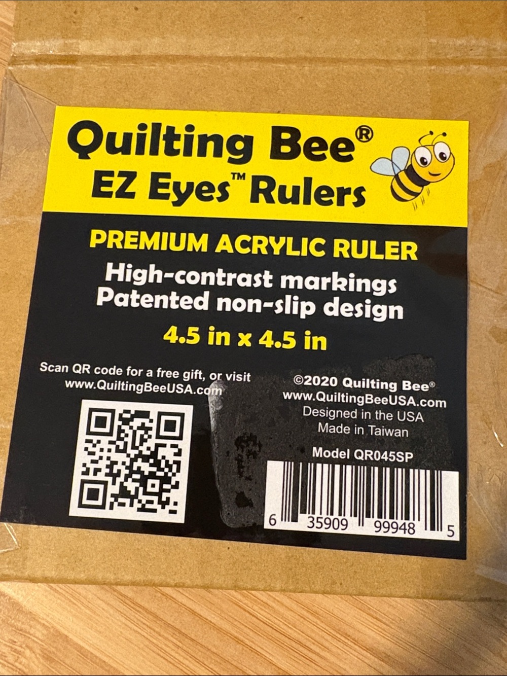 Quilting Bee EZ Eyes Ruler - 4.5” Acrylic - Picture 2 of 3
